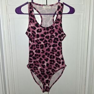 Zenana Outfitters Kids Bodysuit in Pink Leopard Print